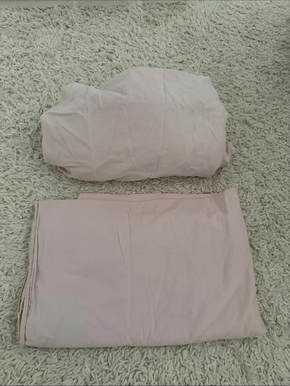 Soft Pink Bedding Set